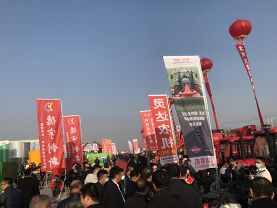 2021年第二屆內(nèi)蒙古(春季)農(nóng)業(yè)機(jī)械博覽會(huì)今天在巴彥淖爾市隆重召開 2021年第二屆內(nèi)蒙古(春季)農(nóng)業(yè)機(jī)械博覽會(huì)今天在巴彥淖爾市隆重召開