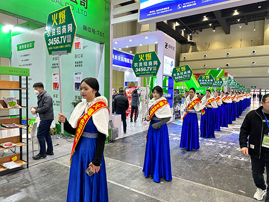 ̣ԽԽ(qing)3456.TV2024ԭϕ(hu)